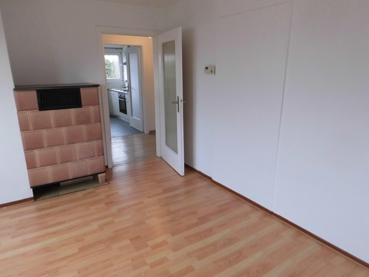 3 Zimmer Wohnung mit Stadtbahnanschluss – Stuttgart – Vorschaubild 2